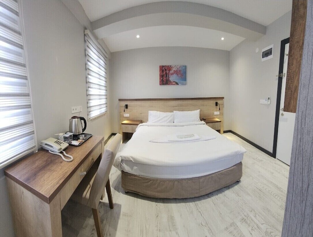Single Room photo 2