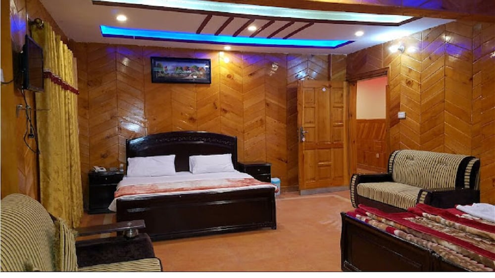 Deluxe Triple Room photo 1
