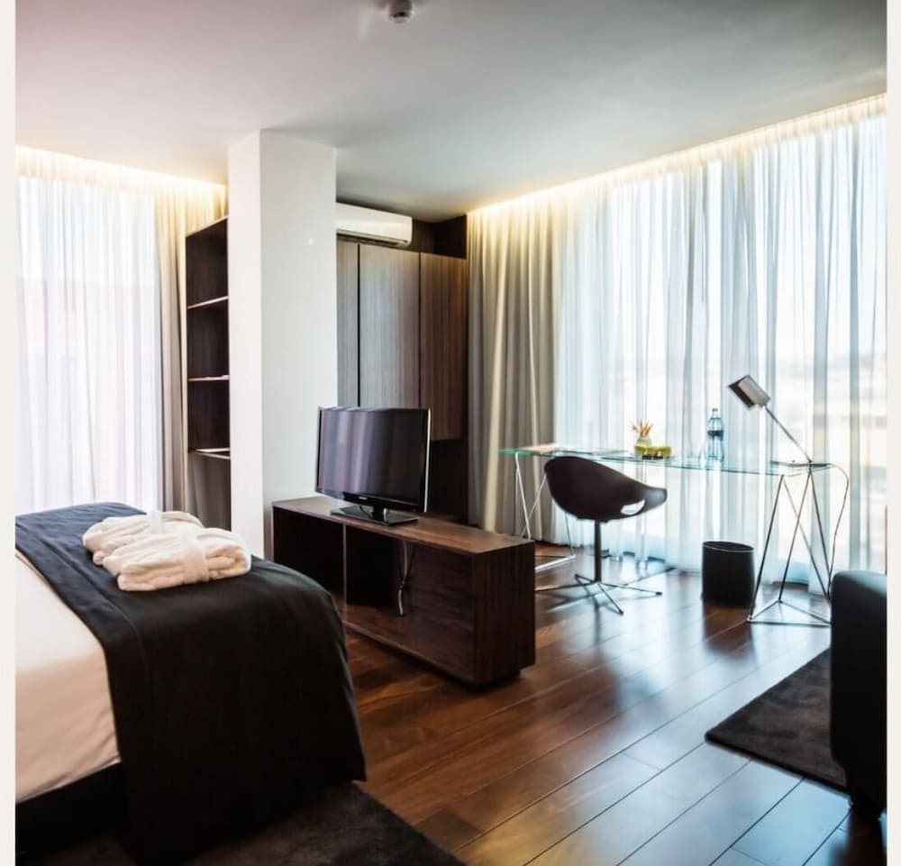 Basic Double or Twin Room photo 1