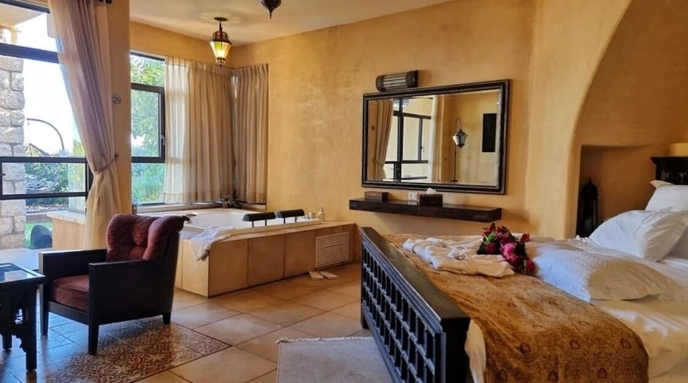 Joy Suite photo 1