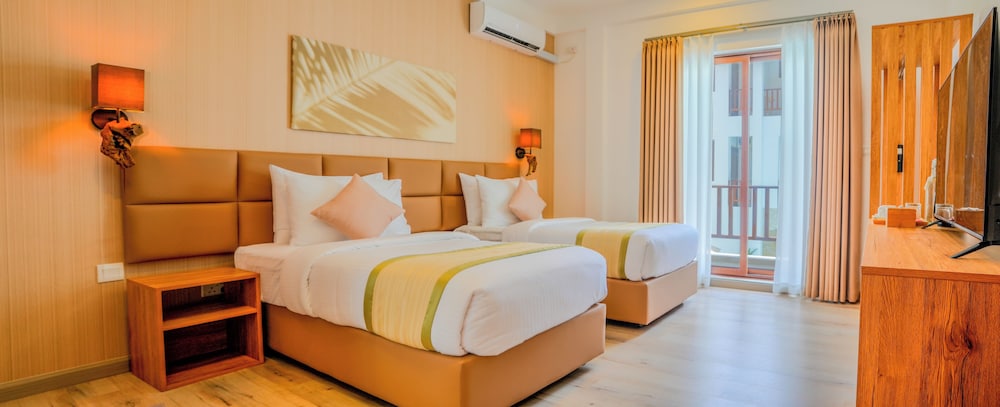 Deluxe Double Room with Private Balcony