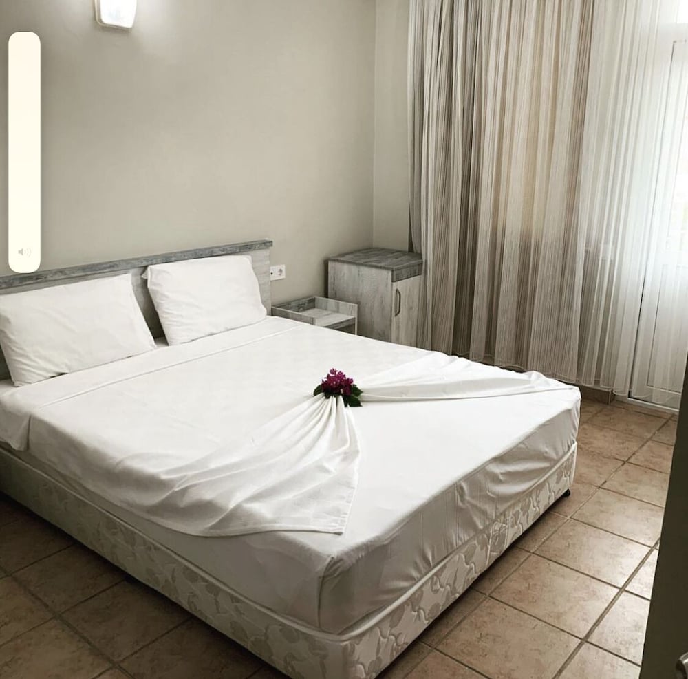 Classic Double Room - Photo 3