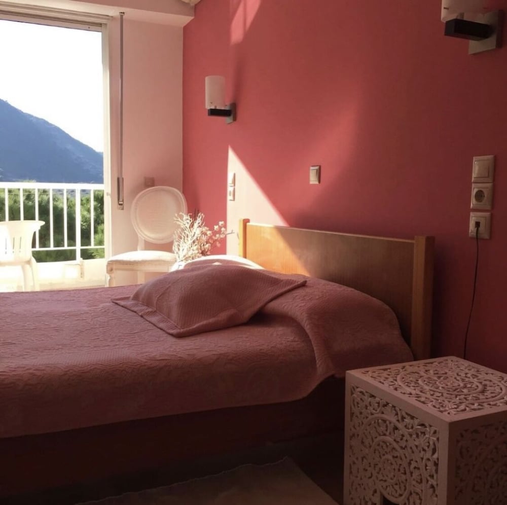 Basic Double Room photo 1