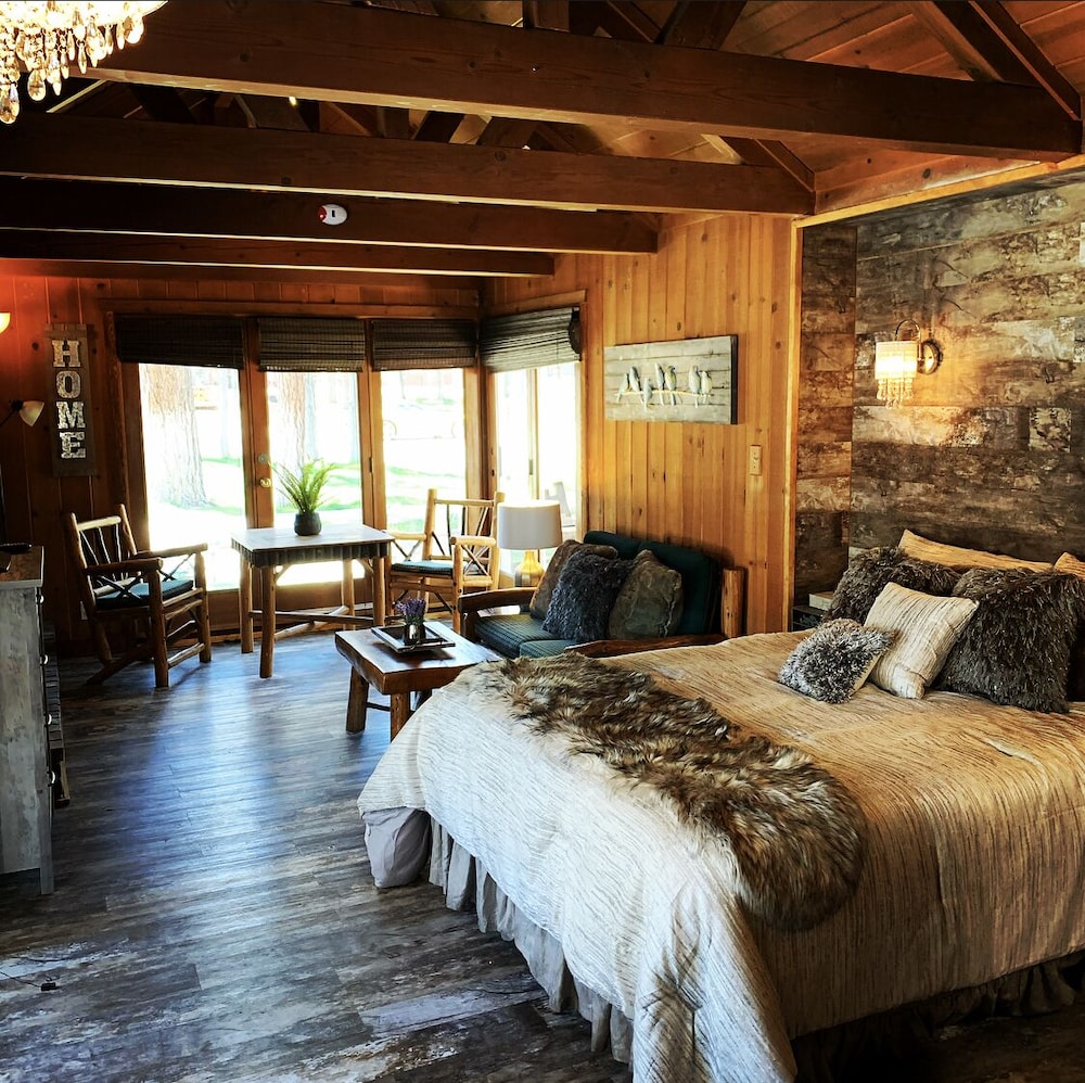 Romantic Studio Suite photo 1
