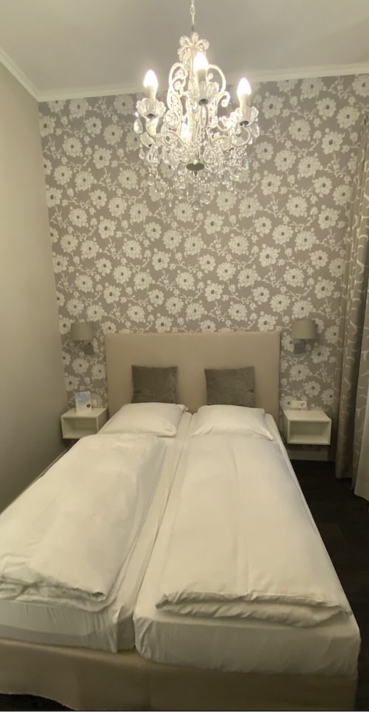 Superior Double Room - Photo 7