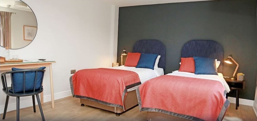 Basic Double or Twin Room