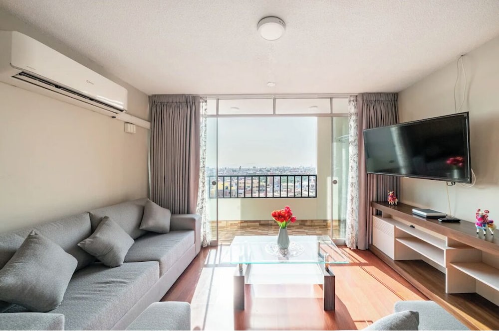 Superior Apartment, 3 Bedrooms, Balcony, City View photo 1