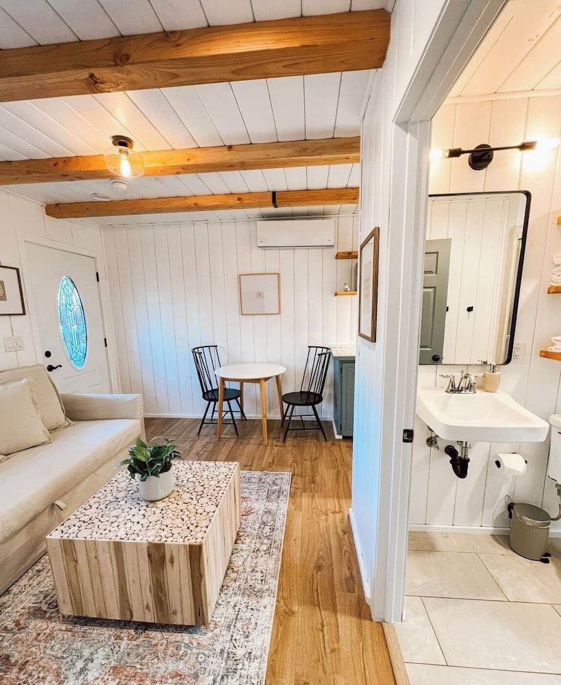 Finch Cottage photo 2