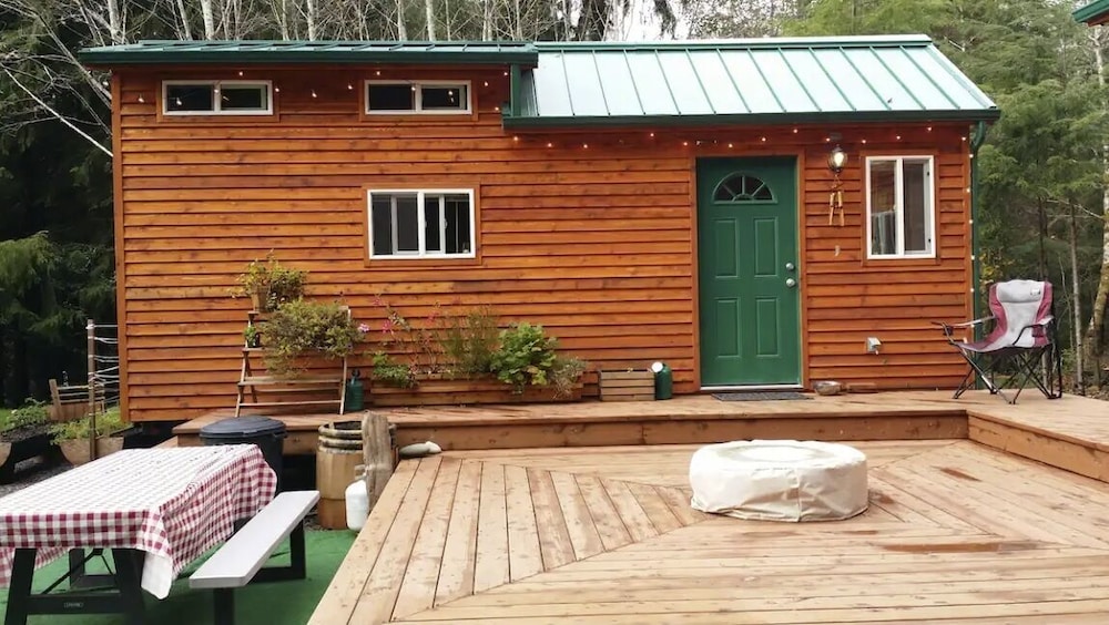 Tiny House Rialto, Loft bed, Hot Tub photo 1
