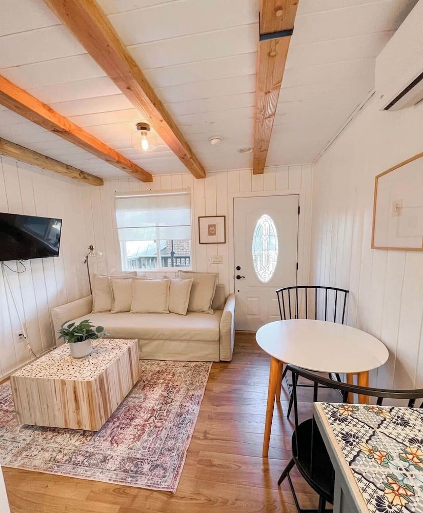 Finch Cottage photo 1