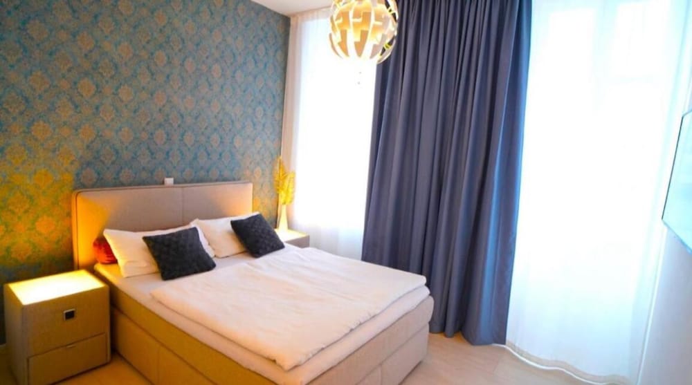 Classic Single Room
