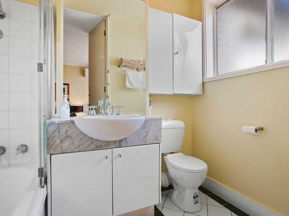 Family Suite - Photo 14