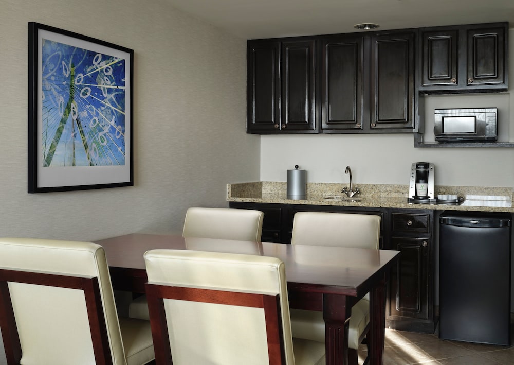 Suite, 1 King Bed (Additional Living Area) - Photo 2
