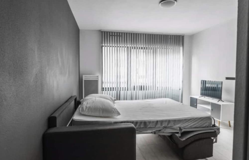 Apartment photo 2