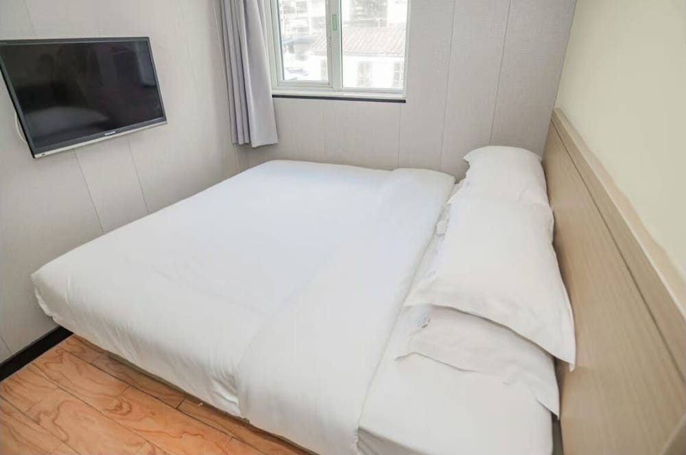 Superior Double Room, City View photo 2