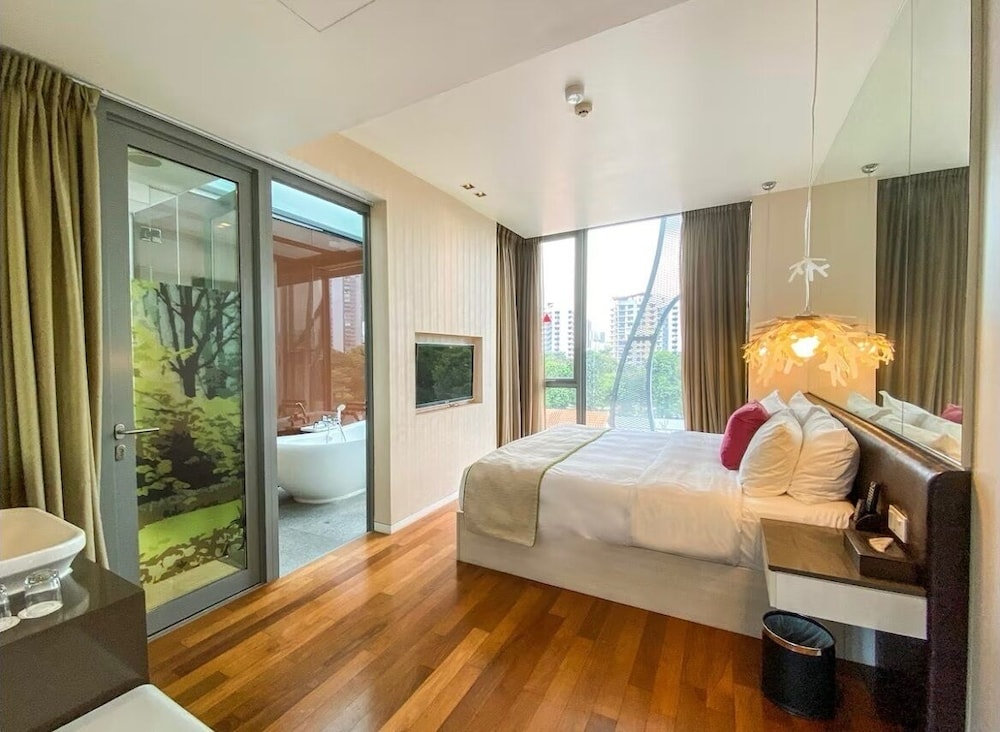 Executive Two Bedroom With Balcony