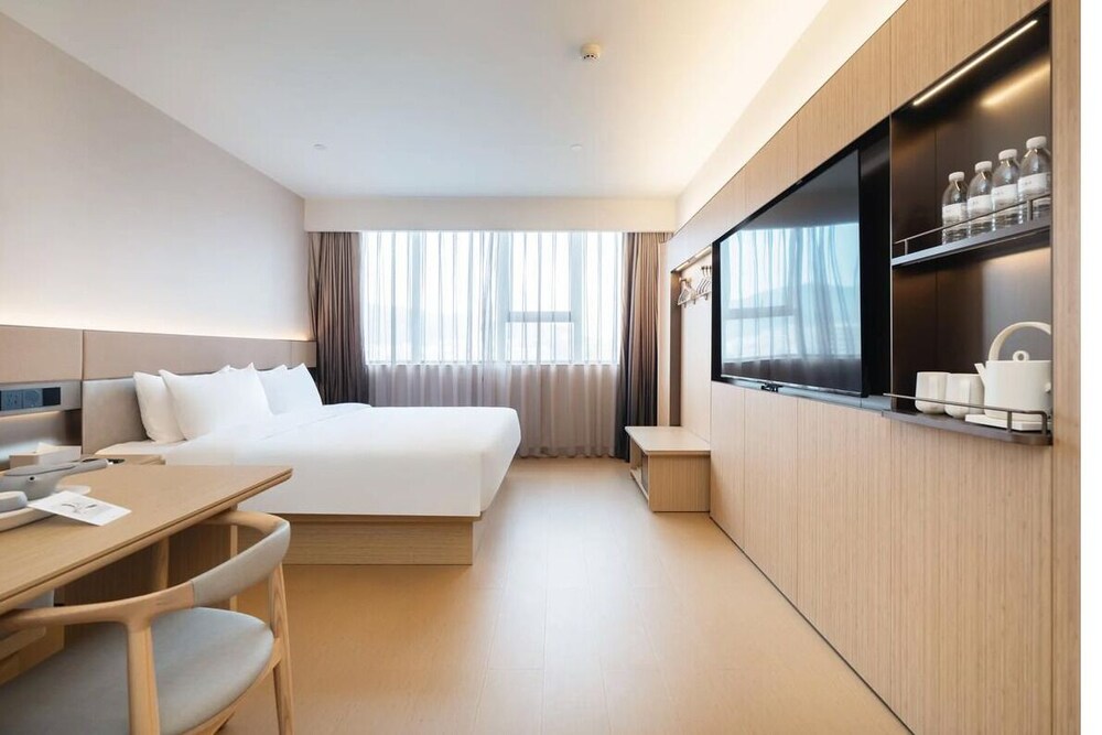 Basic Double Room, City View