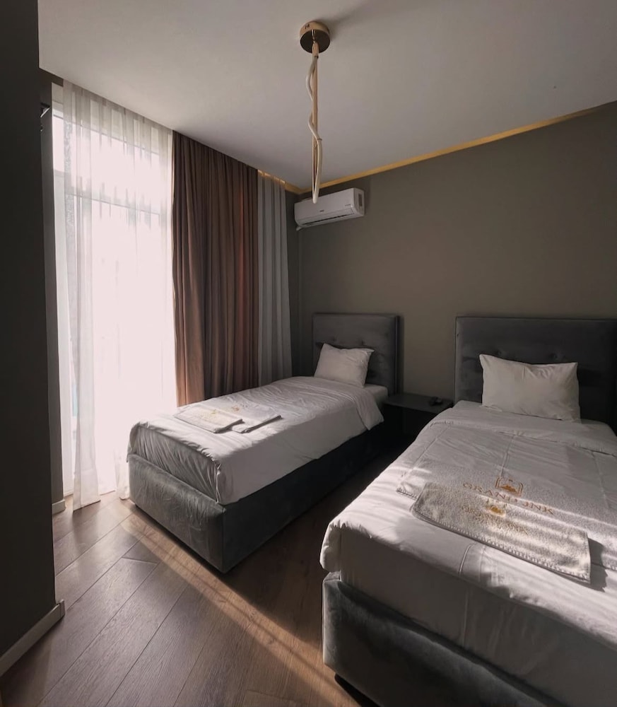 Twin Room, Balcony