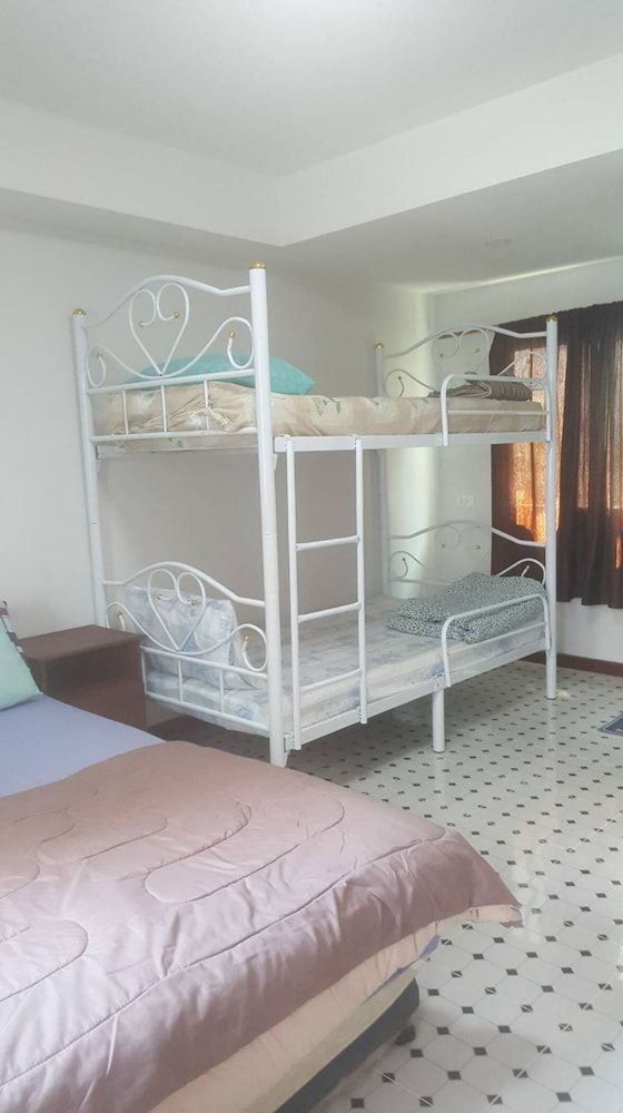 Family Suite photo 2