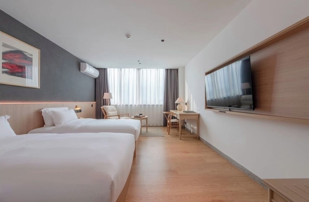Basic Twin Room