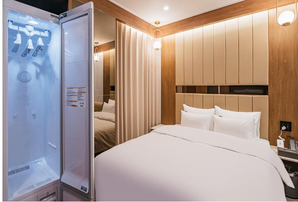 Superior Double Room - Photo 3