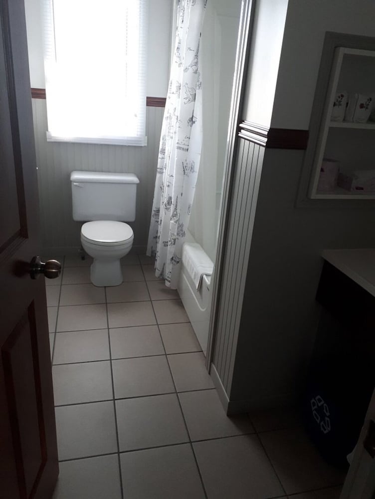 Classic Double Room, 2 Queen Beds, Balcony photo 2