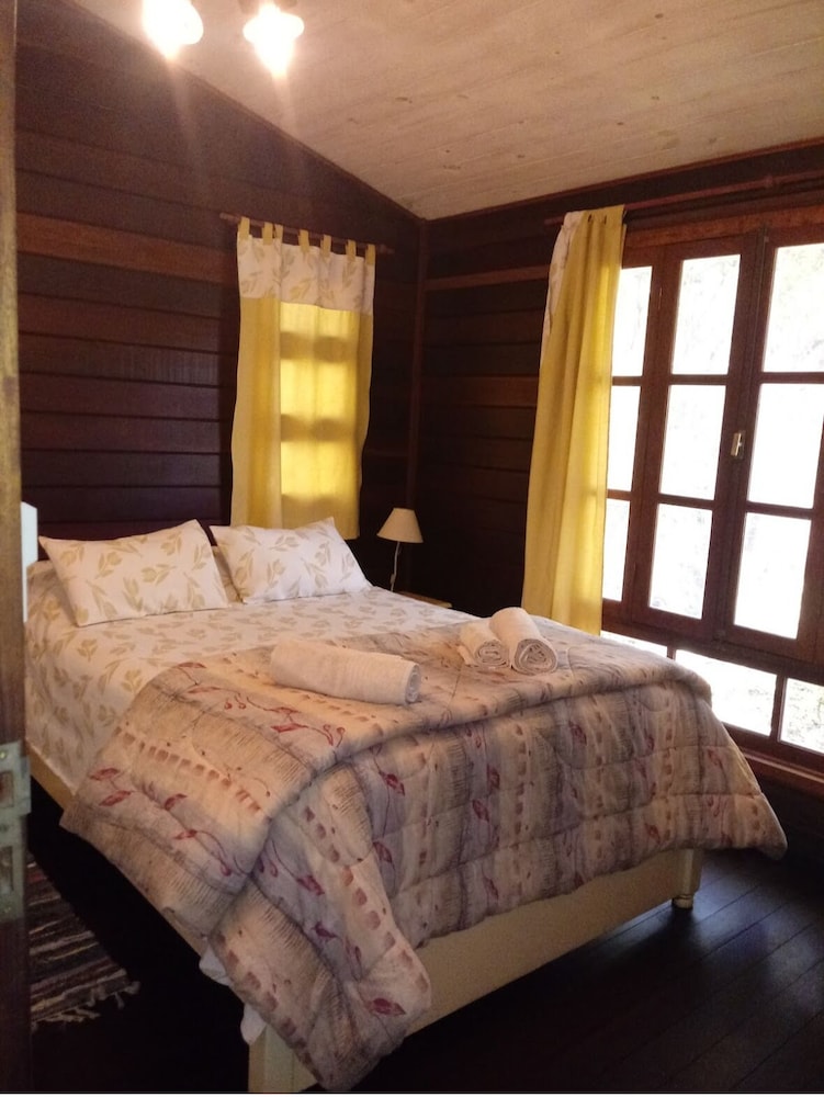 Design Cabin, 2 Bedrooms, River View photo 1