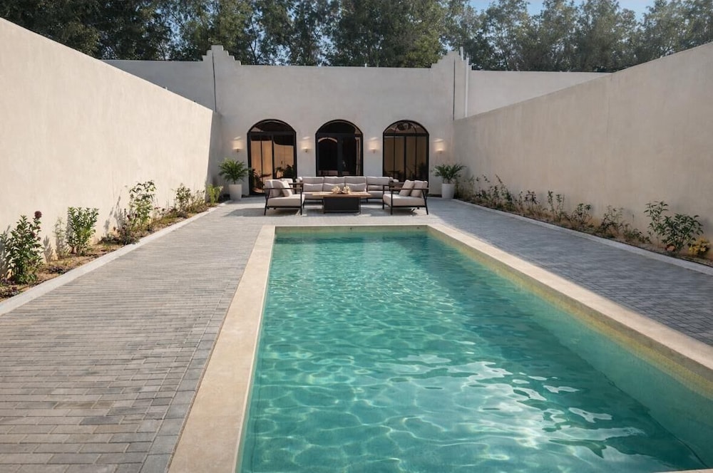Family Villa, Pool View photo 1