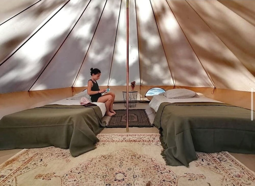 Standard Tent, 2 Twin Beds photo 3