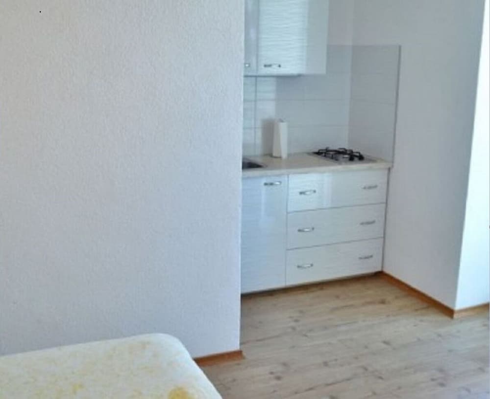 Studio (Denko - right on the beach - SA2(2)) photo 2