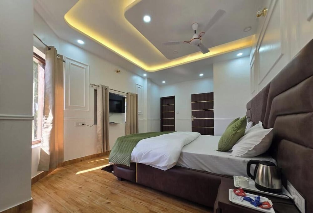 Royal Suite photo 1