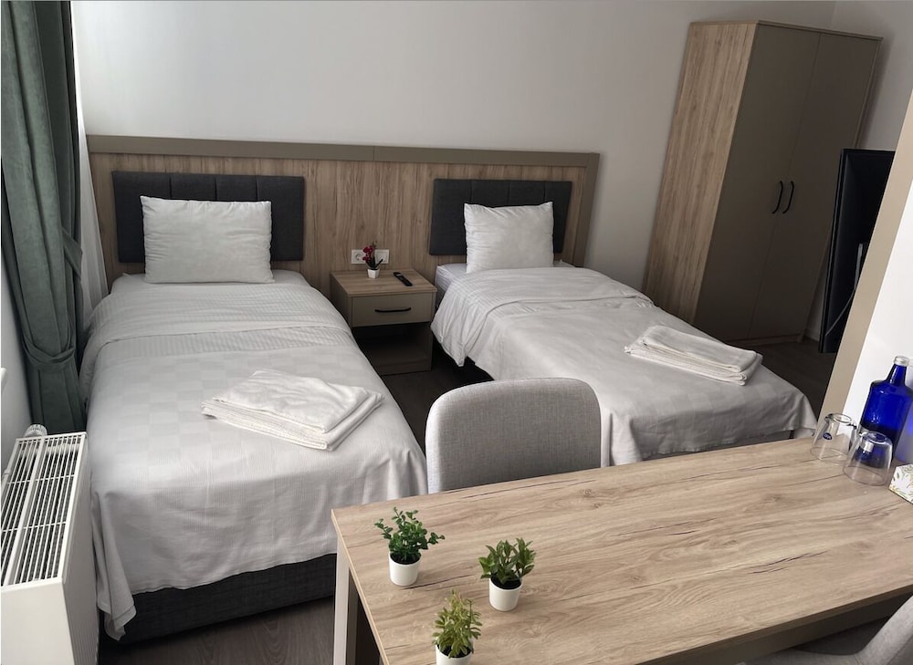 Junior Apartment