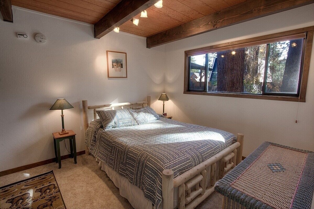 House, 2 Bedrooms