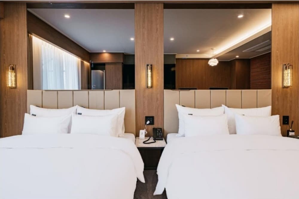 Twin Room - Terrace photo 1