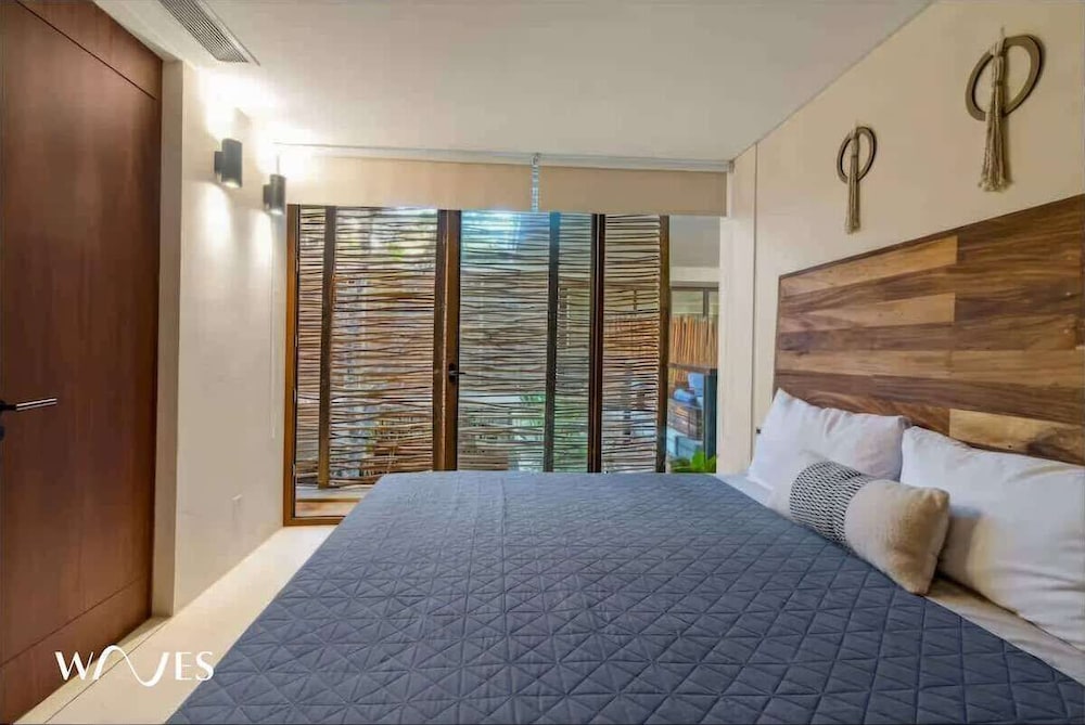 Condo, Multiple Beds, Pool Access, Pool View (Amelia 212)