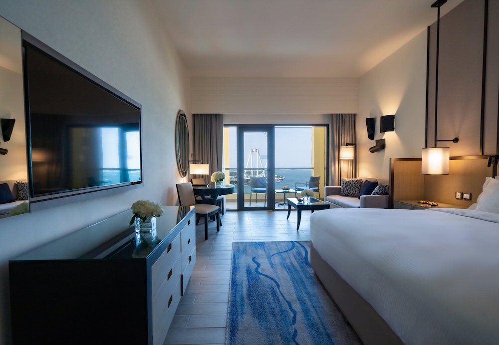 Room, 1 King Bed, Balcony (Sea Front View)