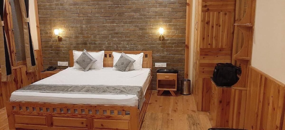 Premier Room - Photo 1