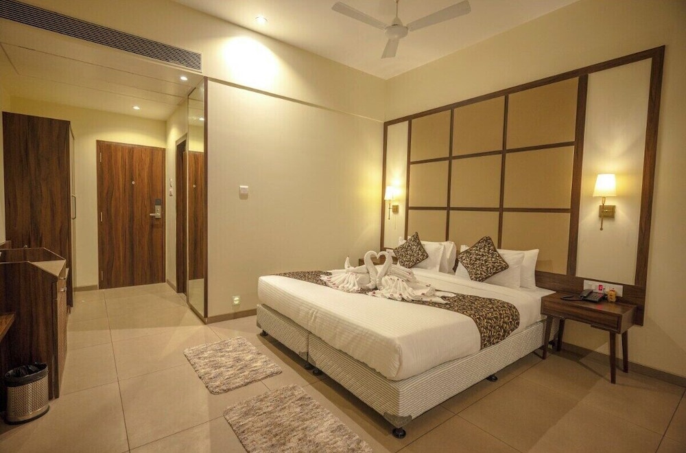 Deluxe Room, 1 Double Bed photo 1