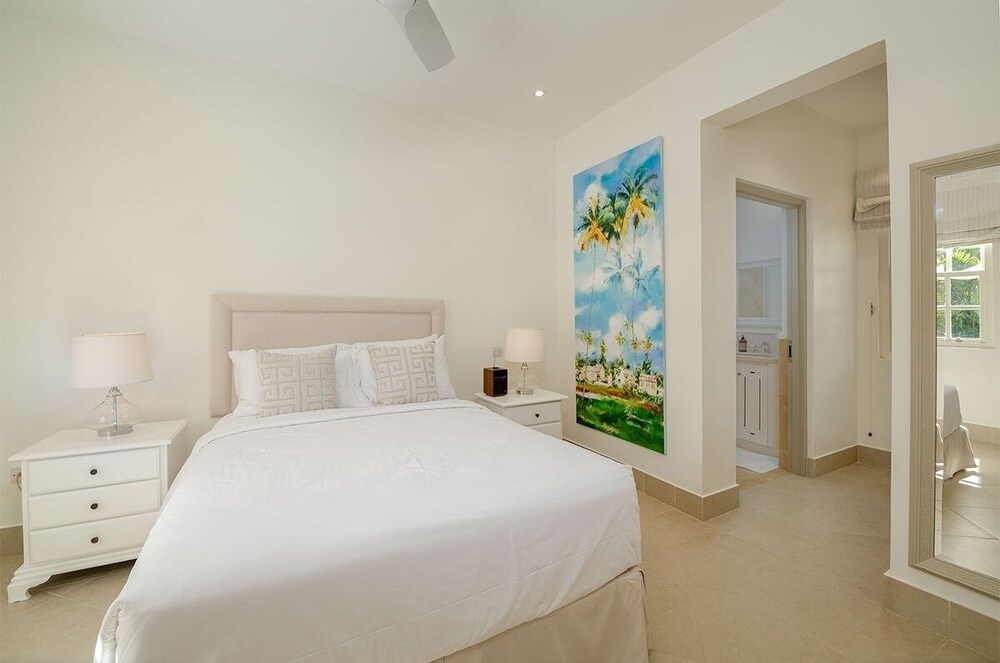 Villa, 5 Bedrooms photo 3