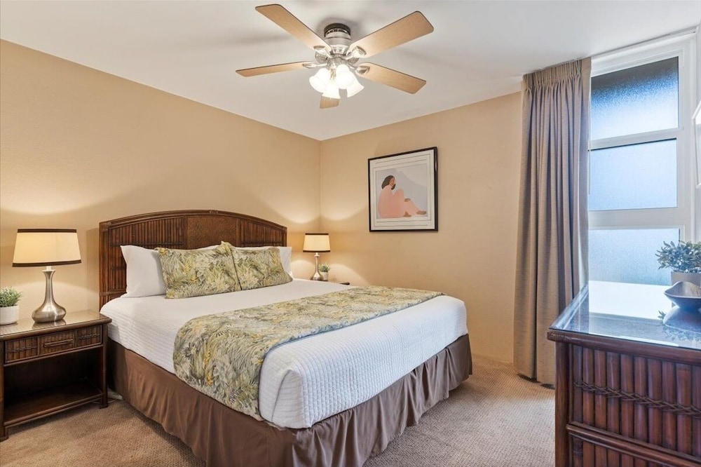 Condo, 2 Bedrooms