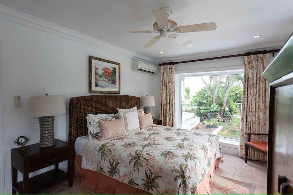 House, Multiple Bedrooms photo 1