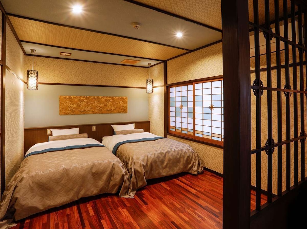 Design Room, 2 Twin Beds photo 2