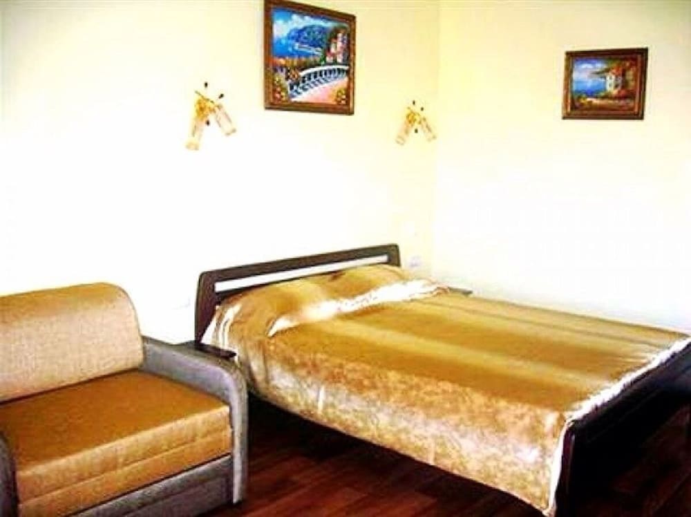 Luxury Triple Room, 1 Bedroom, Courtyard View