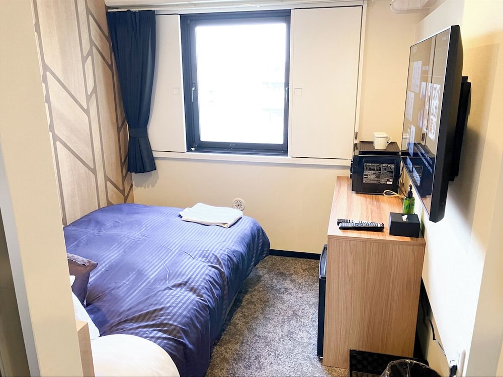 Double Room, Non Smoking - Photo 5