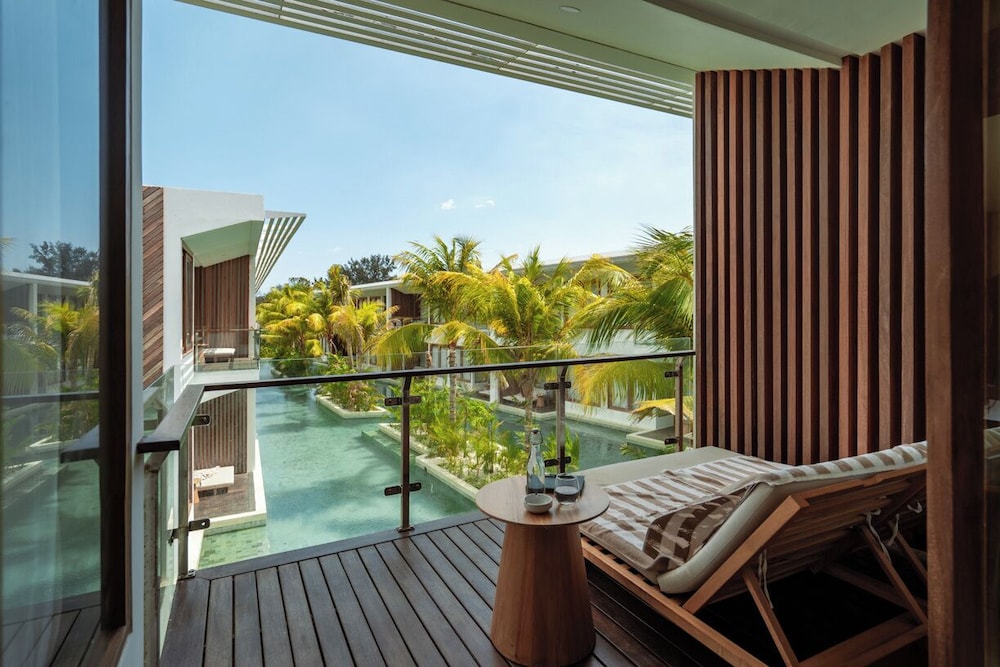 Deluxe Lagoon View - Photo 8