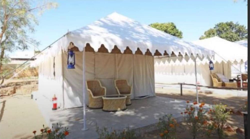 Luxury Tent, 1 Bedroom, Non Smoking, Private Bathroom photo 2