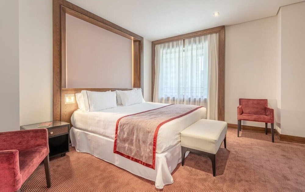 Premium Suite (Single Use)