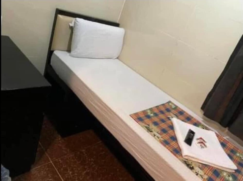 Basic Single Room