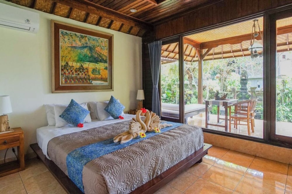 Superior Double Room, Balcony, Garden View