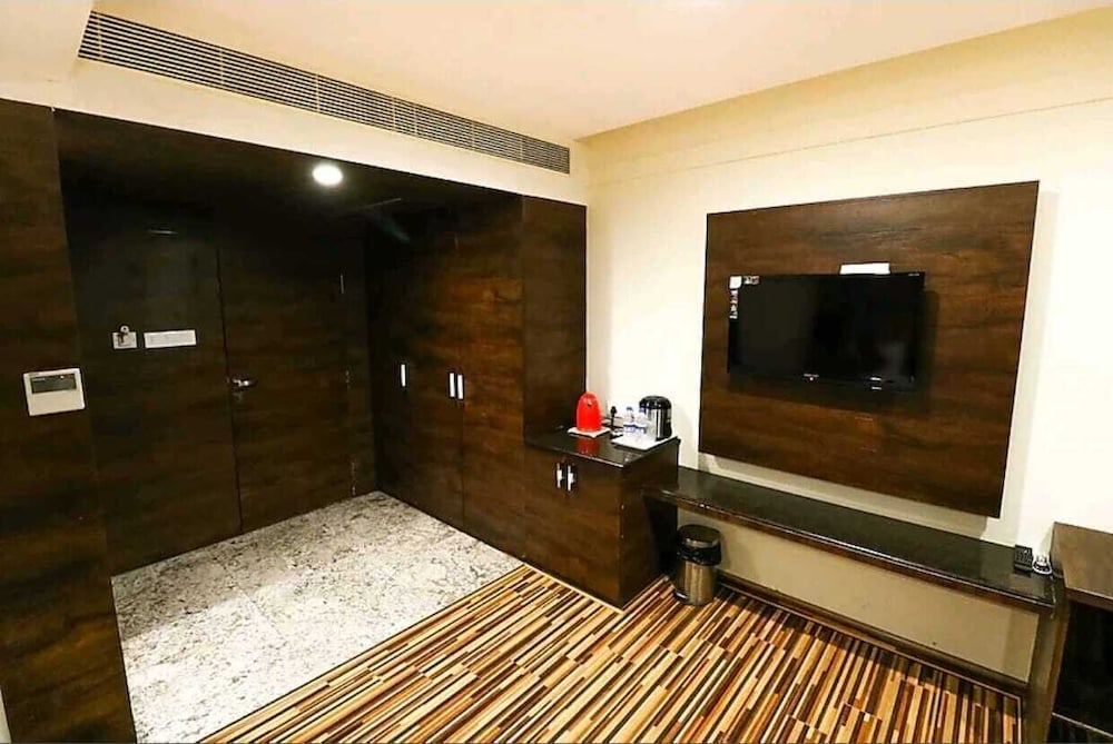 Superior Triple Room - Photo 2